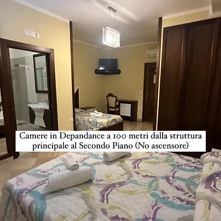 茵索尼娅酒店 阿格罗波利