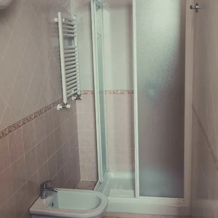 茵索尼娅酒店 酒店 3*