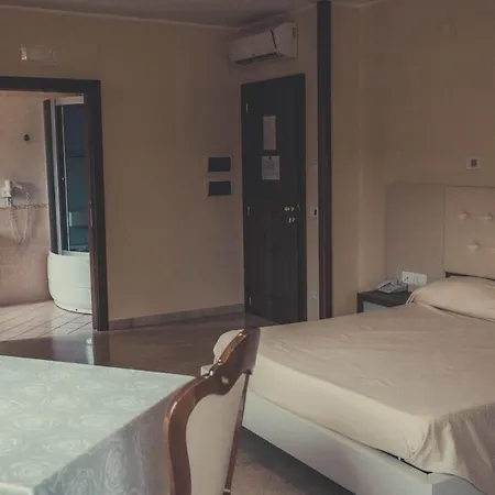 茵索尼娅酒店 阿格罗波利